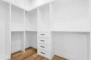 4525 Walker St, Houston, TX 77023 - Photo 27