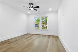 4525 Walker St, Houston, TX 77023 - Photo 9