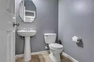 13035 Jasmine Park Ln, Houston, TX 77044 - Photo 11