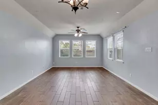 13035 Jasmine Park Ln, Houston, TX 77044 - Photo 9