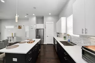 2116 Naomi St, Houston, TX 77054 - Photo 11
