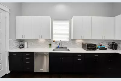 2116 Naomi Street #C, Houston, TX 77054 - Photo 13