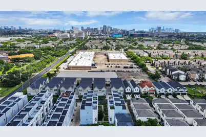 2116 Naomi Street #C, Houston, TX 77054 - Photo 7