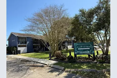 1101 E Main Street, League City, TX 77573 - Photo 1