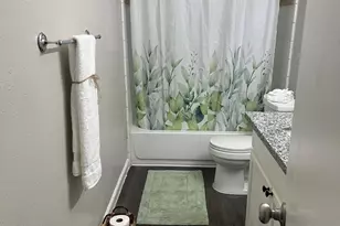 1101 E Main St, League City, TX 77573 - Photo 5