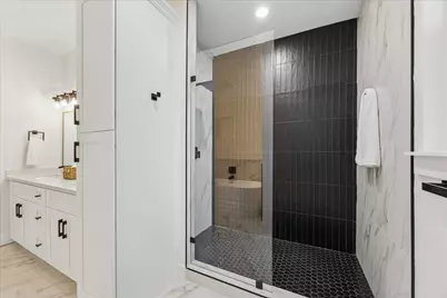 5815 Outer Banks Street, Houston, TX 77091 - Photo 15