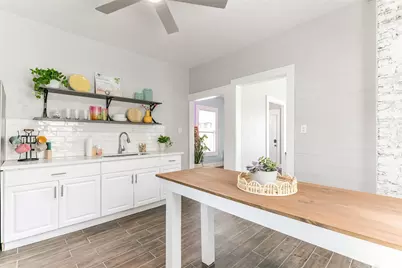 1117 29th Street, Galveston, TX 77550 - Photo 11