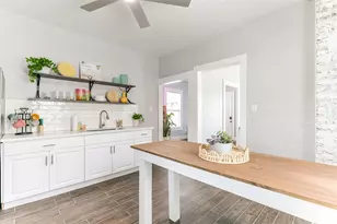 1117 29th St, Galveston, TX 77550 - Photo 11