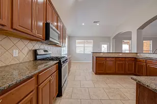 13922 Normandy Ct, Sugar Land, TX 77498 - Photo 25