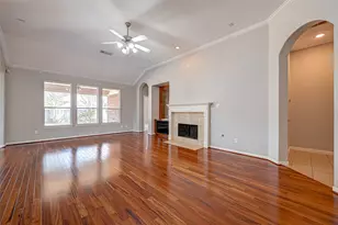 13922 Normandy Ct, Sugar Land, TX 77498 - Photo 13