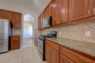 13922 Normandy Ct, Sugar Land, TX 77498 - Photo 21