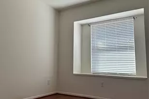 744 Memorial Mews St, Houston, TX 77079 - Photo 7