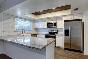 10458 Hammerly Blvd, Houston, TX 77043 - Photo 5