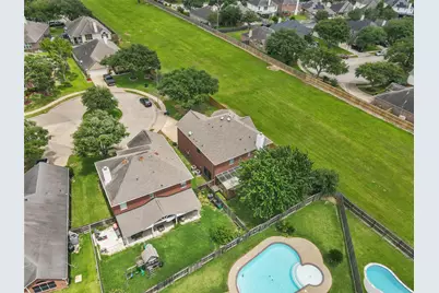 4803 Windcross Court, Katy, TX 77449 - Photo 35
