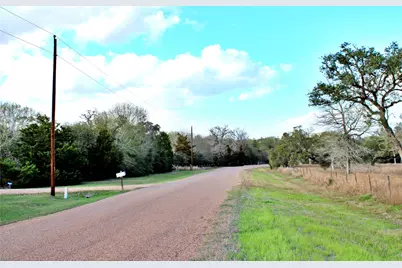 000 Kearney Drive, Columbus, TX 78934 - Photo 17