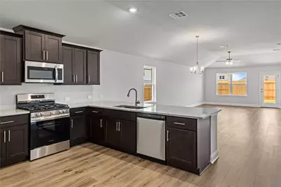 2257 W Post Oak Circle, Dayton, TX 77535 - Photo 3