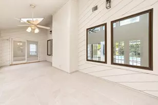 109 Dorado Dr, Friendswood, TX 77546 - Photo 19
