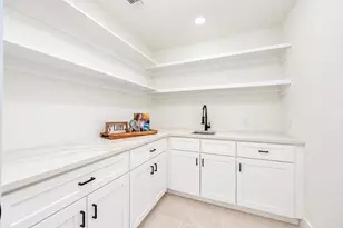 109 Dorado Dr, Friendswood, TX 77546 - Photo 9