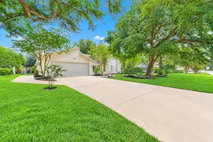 109 Dorado Dr, Friendswood, TX 77546 - Photo 5