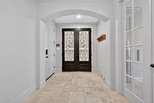 1821 W 24th St, Houston, TX 77008 - Photo 3