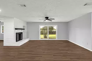 10554 Quail Ridge Ln, Sugar Land, TX 77498 - Photo 13