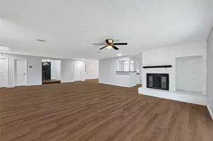 10554 Quail Ridge Ln, Sugar Land, TX 77498 - Photo 15