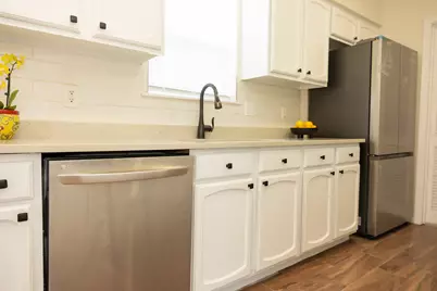 9011 Grape Street, Houston, TX 77036 - Photo 11
