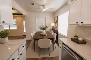 9011 Grape St, Houston, TX 77036 - Photo 11