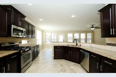 13827 Slate Mountain Lane, Houston, TX 77044 - Photo 19