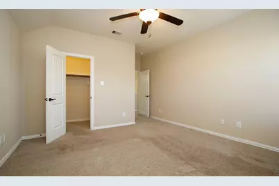 13827 Slate Mountain Lane, Houston, TX 77044 - Photo 39