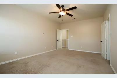 13827 Slate Mountain Lane, Houston, TX 77044 - Photo 37