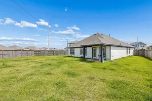 4989 Perennial Ln, La Marque, TX 77568 - Photo 15