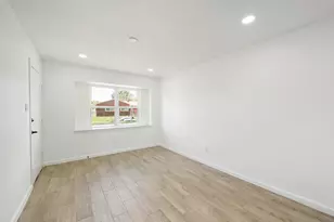 3607 Marchant Rd, Houston, TX 77047 - Photo 5
