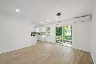 3607 Marchant Rd, Houston, TX 77047 - Photo 7