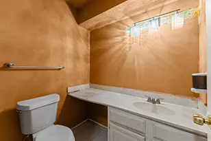 7607 Secretariat Ln, Houston, TX 77071 - Photo 17