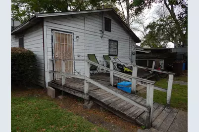 2449 Garwood Drive, Houston, TX 77091 - Photo 13