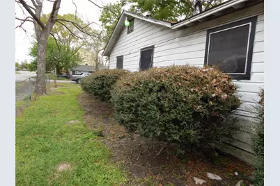 2449 Garwood Drive, Houston, TX 77091 - Photo 11