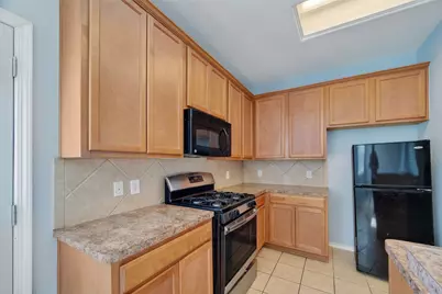 3218 Pearl Bluff Lane, Houston, TX 77047 - Photo 11