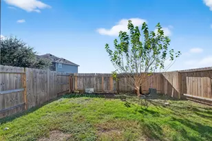 3218 Pearl Bluff Ln, Houston, TX 77047 - Photo 29