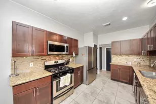 16111 Copper Canyon Dr, Friendswood, TX 77546 - Photo 9