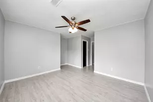 16111 Copper Canyon Dr, Friendswood, TX 77546 - Photo 21