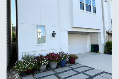 2115 Detering Street, Houston, TX 77007 - Photo 13