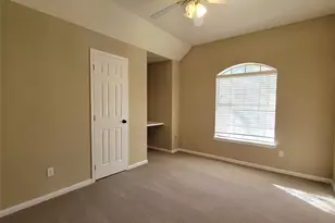 2018 Ridgeway Park Dr, Houston, TX 77339 - Photo 27