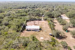 2389 River Oaks, Skidmore, TX 78389 - Photo 3