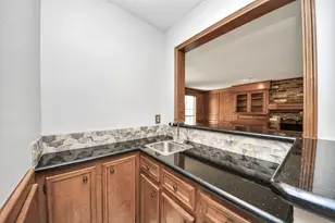 5022 Foxdale Dr, Houston, TX 77084 - Photo 9