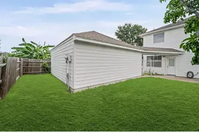 9366 Corner Oaks Lane, Houston, TX 77036 - Photo 35