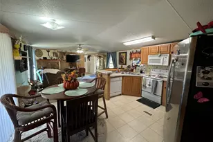 645 Deer Park Dr, Brookeland, TX 75931 - Photo 13