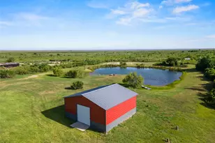 10015 S Redfish Dr, Hitchcock, TX 77563 - Photo 31