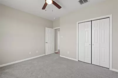 10015 S Redfish Drive, Hitchcock, TX 77563 - Photo 29