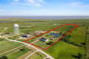 10015 S Redfish Dr, Hitchcock, TX 77563 - Photo 35